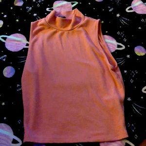 Sleeveless Cropped Turtle Neck